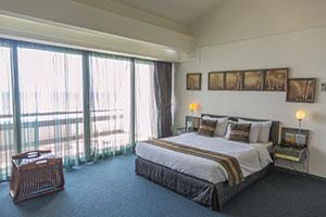  Sea-facing suite at Narenjestan Noor Hotel