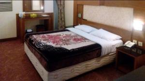  Hamraz Hotel Mashhad Suite 2 Double Beds