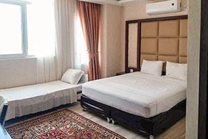  Three-bed room at Arta Hotel Qeshm