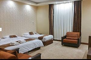  Three-bed room at Zanbaq Hotel Yazd