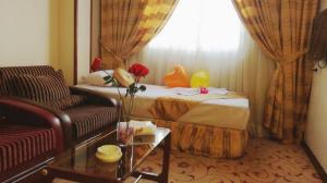  Emad Hotel Mashhad, one bed