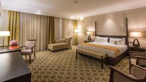  Spinas Palace Hotel Tehran Spinas Presidential Palace Suite for 2 people (16th to 20th floors)