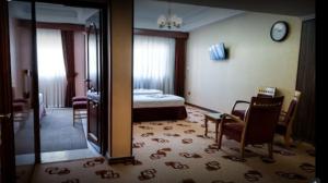  Noor Hotel Mashhad, three-bedroom apartment for seven people