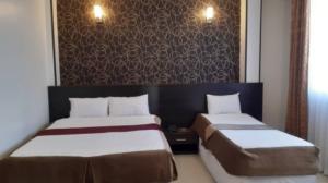  Olympia Hotel Mashhad, three beds