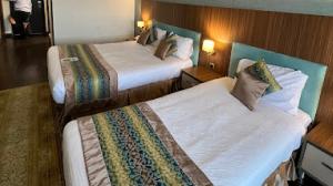  Parsian Azadi Hotel Ramsar, three-bed, new hotel