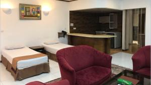  Parsian Kish Hotel, two beds