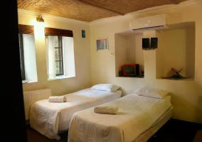 Bijan Samandar Double Room