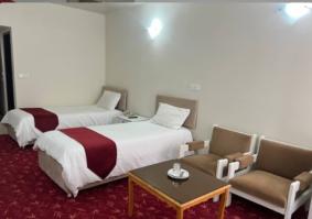  Narenj Hotel Sari, two beds