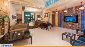 Lobby and coffee shop of Isfahan Tourist Hotel Tourist Hotel Lobby and Coffee Shop