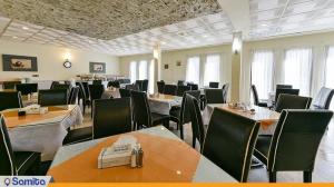  Jam Jam Hotel Restaurant, Kish