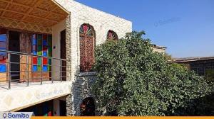 واجهة فندق تقليدي راز