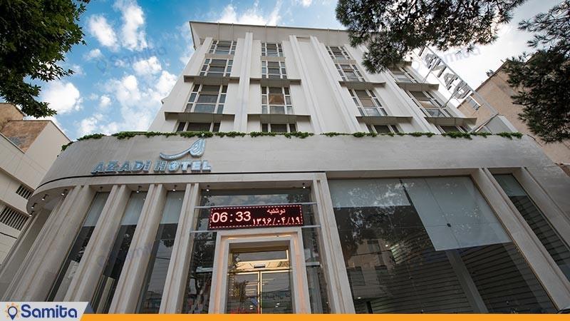 نمای ساختمان هتل آزادی