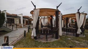 آلاچیق های هتل باری