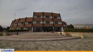 نمای ساختمان هتل باری