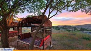 محوطه هتل جهانگردی سنندج