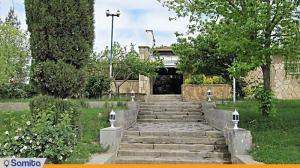 نمای ساختمان هتل جهانگردی یاسوج