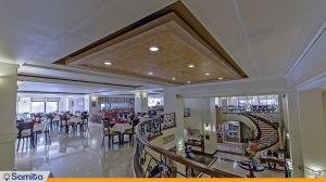 رستوران هتل جواد