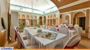 رستوران هتل سنتی رویای قدیم